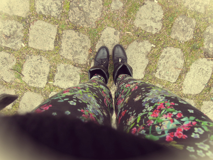 pantalon-fleurs-nafnaf
