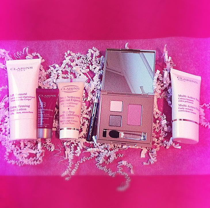 2_glossybox_glossy_box_clarins