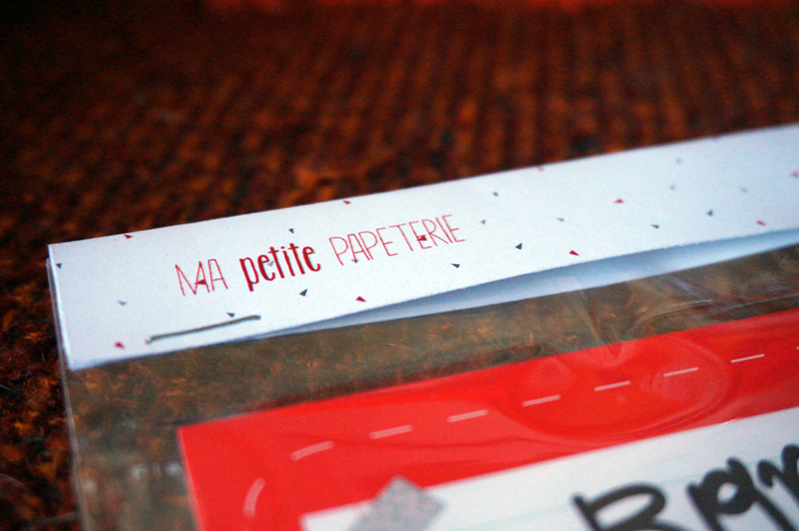 8_mademoiselle_box_decembre_2013_papeterie_miss_pouette