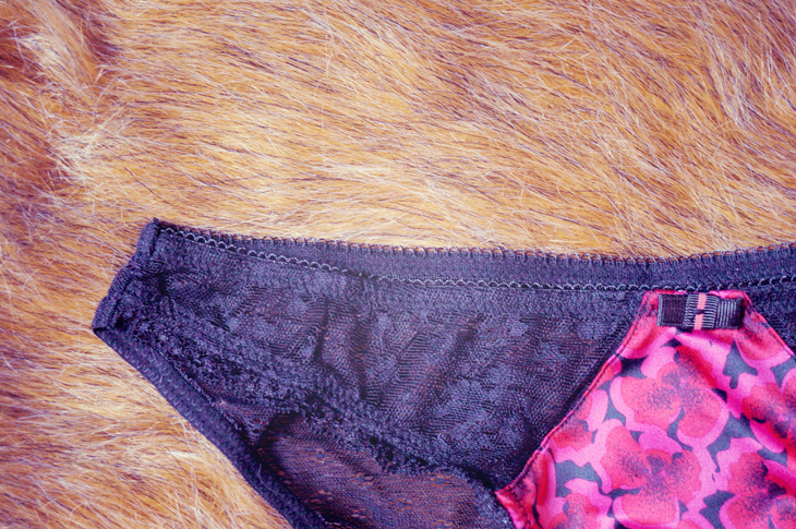 3_lingerie_culotte_pomm_poire