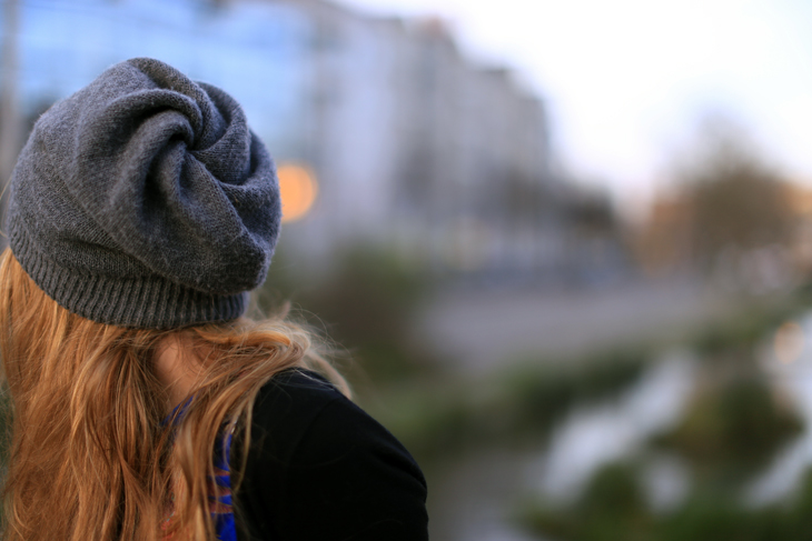 11_look_blog_mode_nantes_bonnet_gris_hm