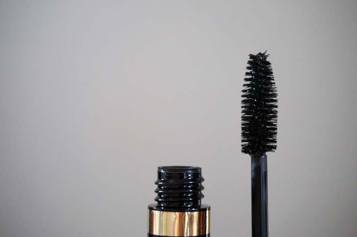 2_Dr_Hauschka_mascara_volume_noir
