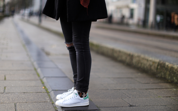 9_look_blog_mode_nantes_jean_noir_hm_stan_smith_adidas.jpg
