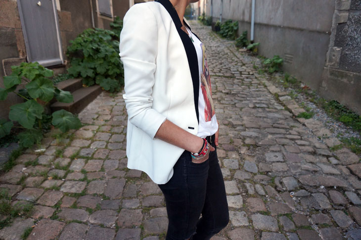 4_look_blog_mode_t_shirt_wooop_douglas_hale_blazer_blanc_kookai_baskets_nike_air_jordan