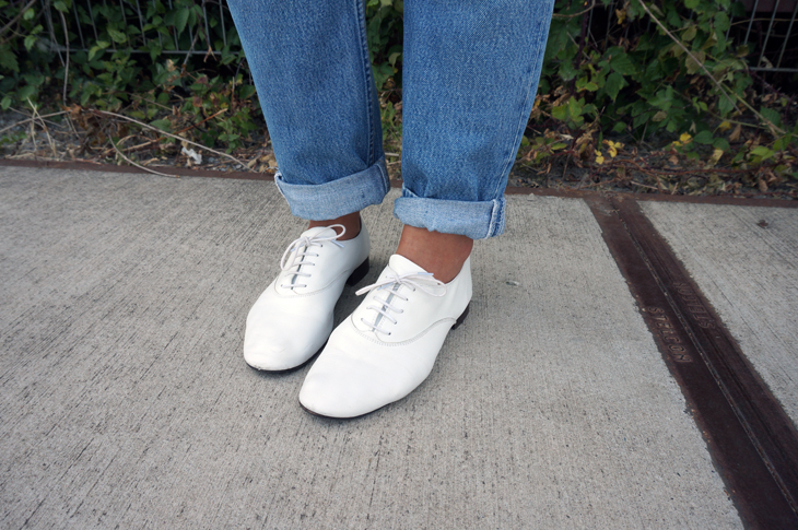 5_look_blog_mode_t_shirt_frivole_sergeant_cotton_jean_levis_501_zizi_repetto