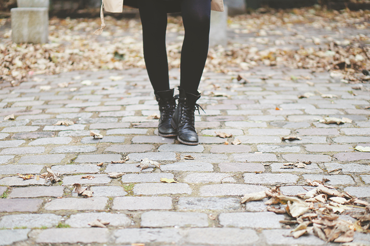 4_look_blog_mode_villa_leandre_paris_trench_hm_robe_zara_montre_daniel_wellington