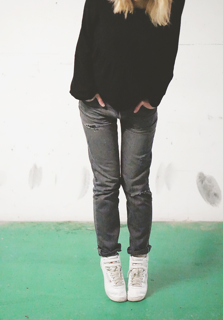 14_look_blog_mode_jean_501_levis_gris_blouse_peplum_zara_basket_freestyle_reebok