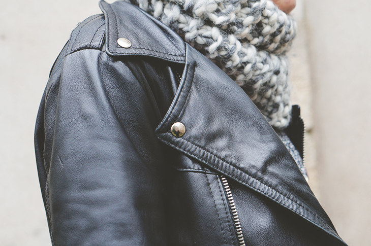 14_look_blog_mode_legging_cuir_shine_blossom_adidas_top_ten_zebre_sac_mohekann