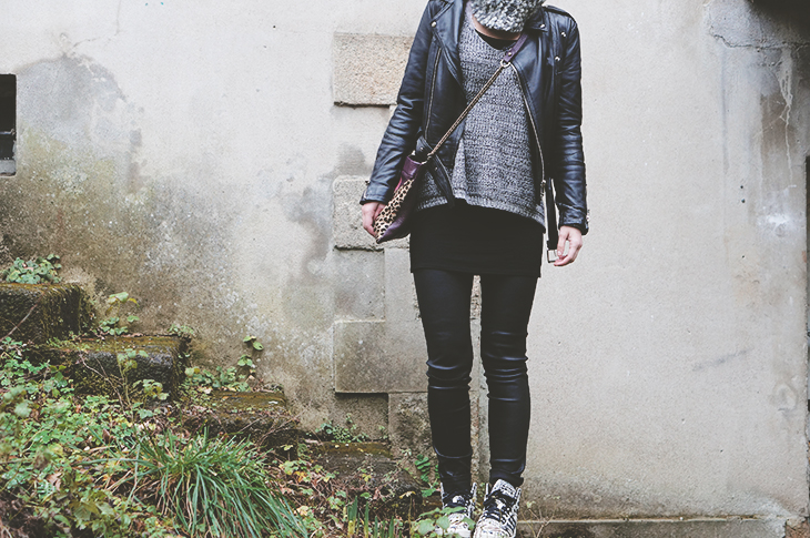 15_look_blog_mode_legging_cuir_shine_blossom_adidas_top_ten_zebre_sac_mohekann
