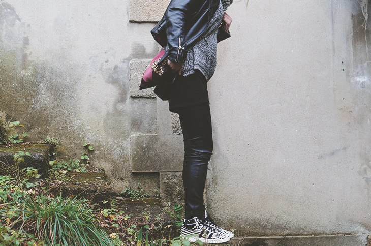 9_look_blog_mode_legging_cuir_shine_blossom_adidas_top_ten_zebre_sac_mohekann