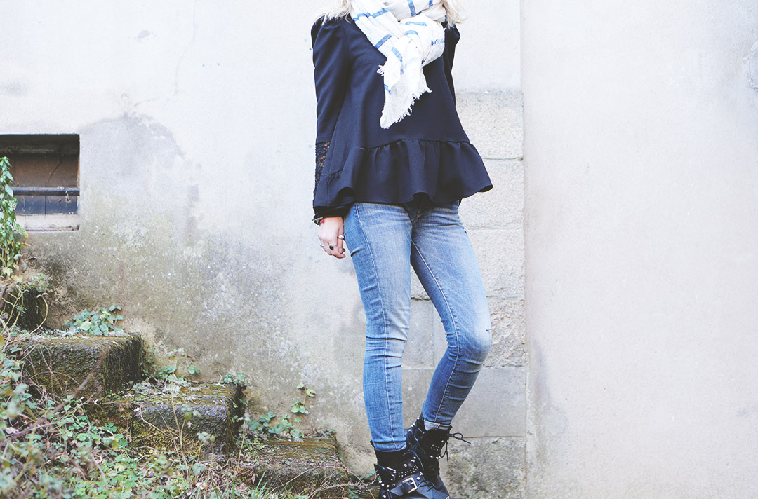 12_look_blog_mode_topeplum_pretty_wire_dentelle_zara_motarde_tamaris