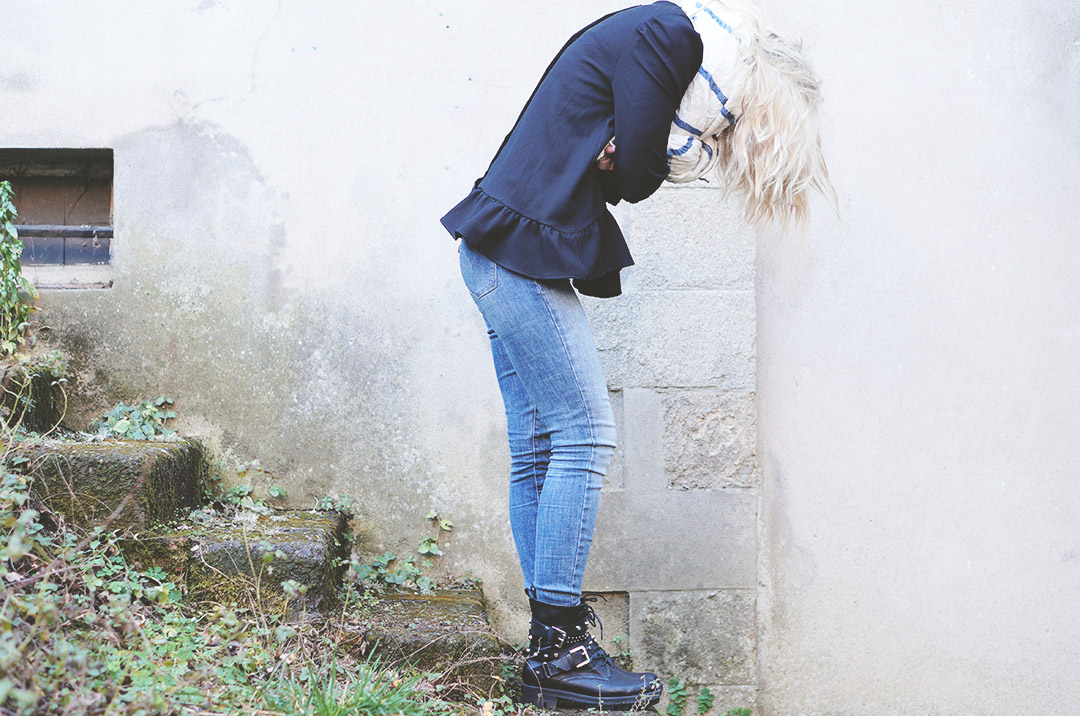 6_look_blog_mode_topeplum_pretty_wire_dentelle_zara_motarde_tamaris