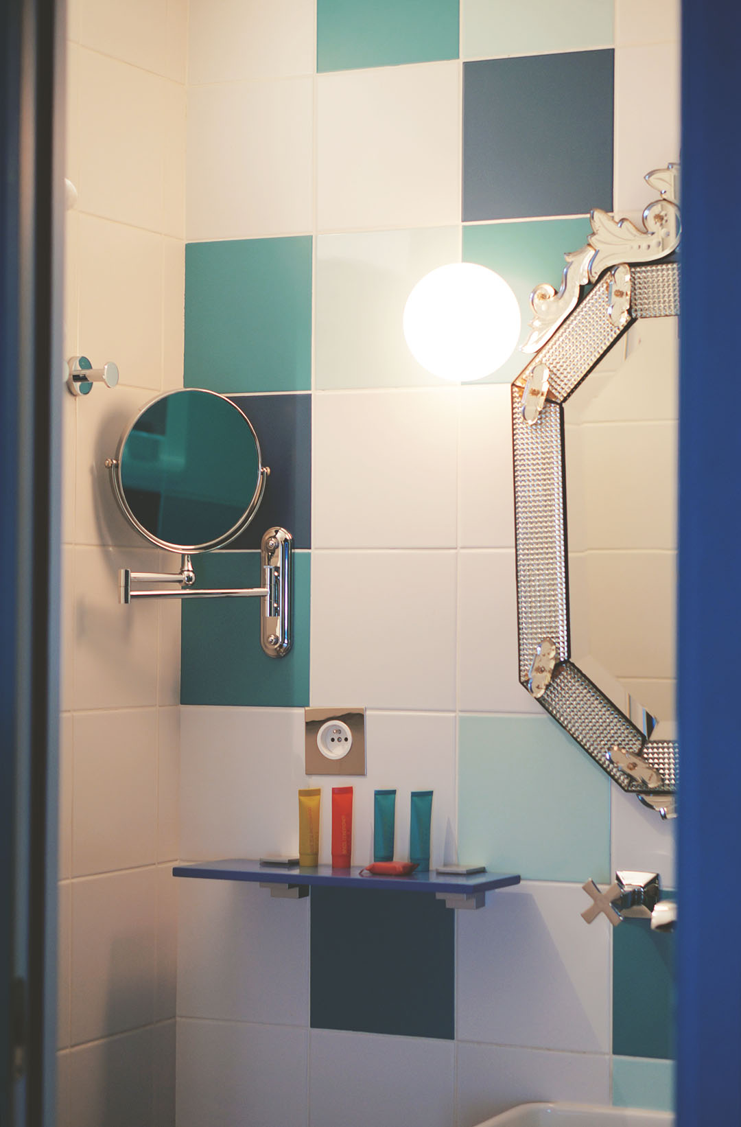 15_hotel_crayon_paris_1