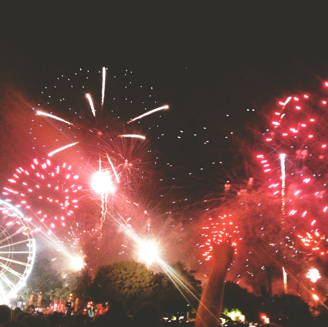 16_hellfest_2015_10_ans_feu_artifices