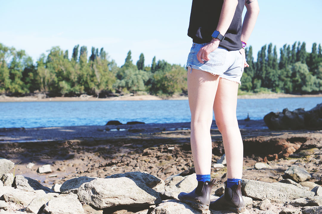 2_look_blog_mode_short_levis_501_top_nue1904_boots_meduse