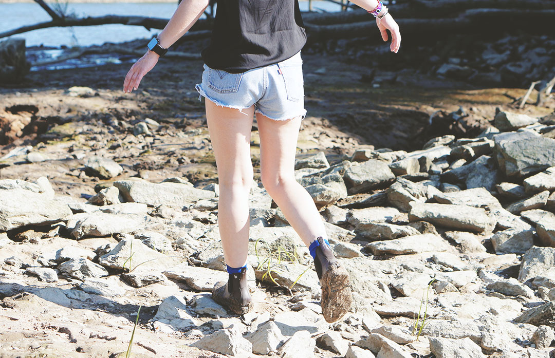 7_look_blog_mode_short_levis_501_top_nue1904_boots_meduse