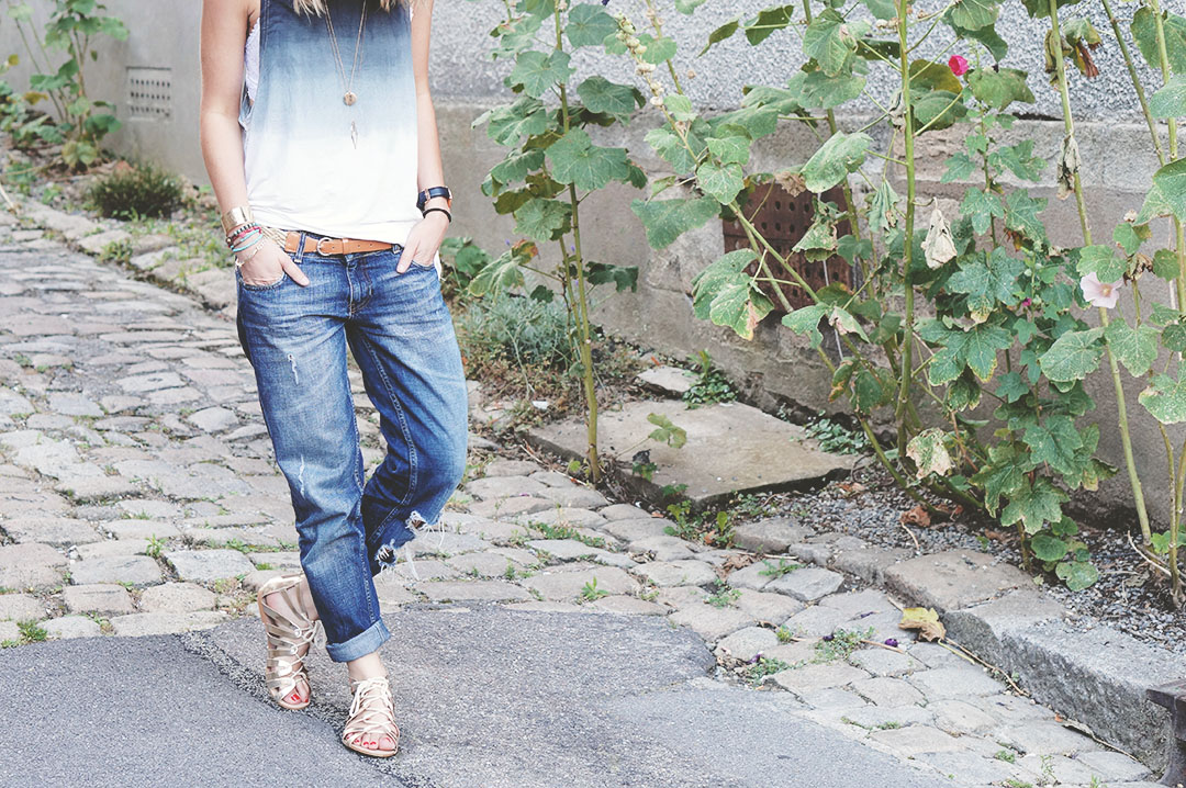 3_look_blog_mode_top_sheinside_jean_zara_sandales_dorees_stradivarius