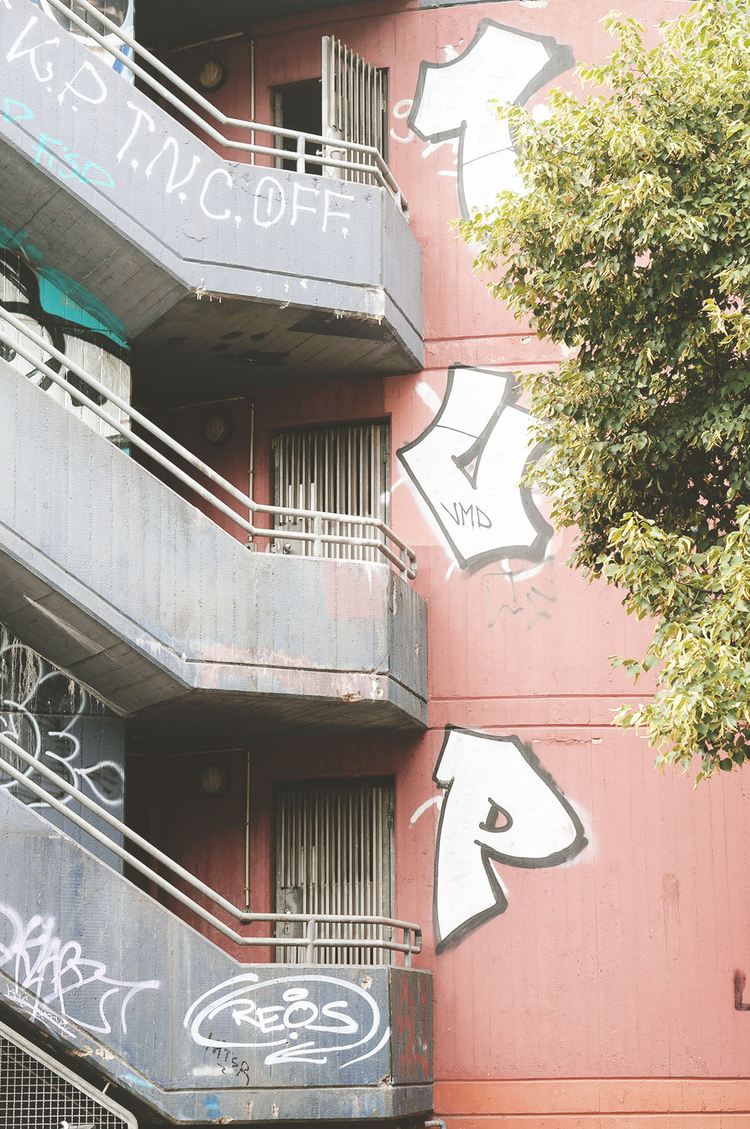 4_blog_mode_lifestyle_voyahe_berlin_street_art_mur