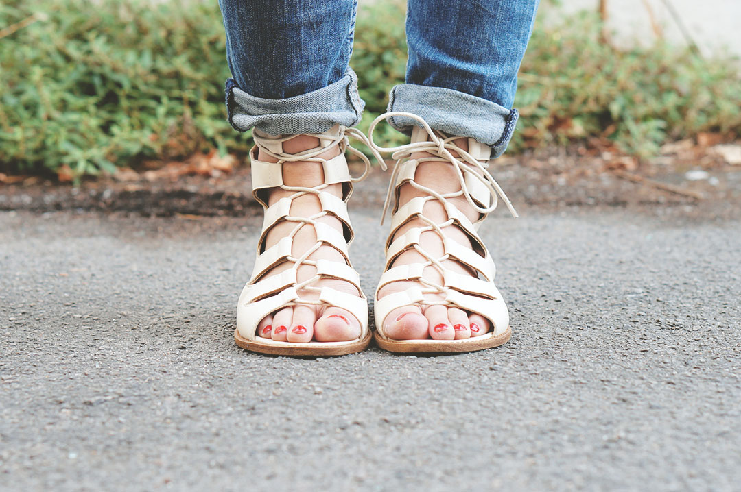 4_look_blog_mode_jean_hm_sandales_lacees_nude_boohoo