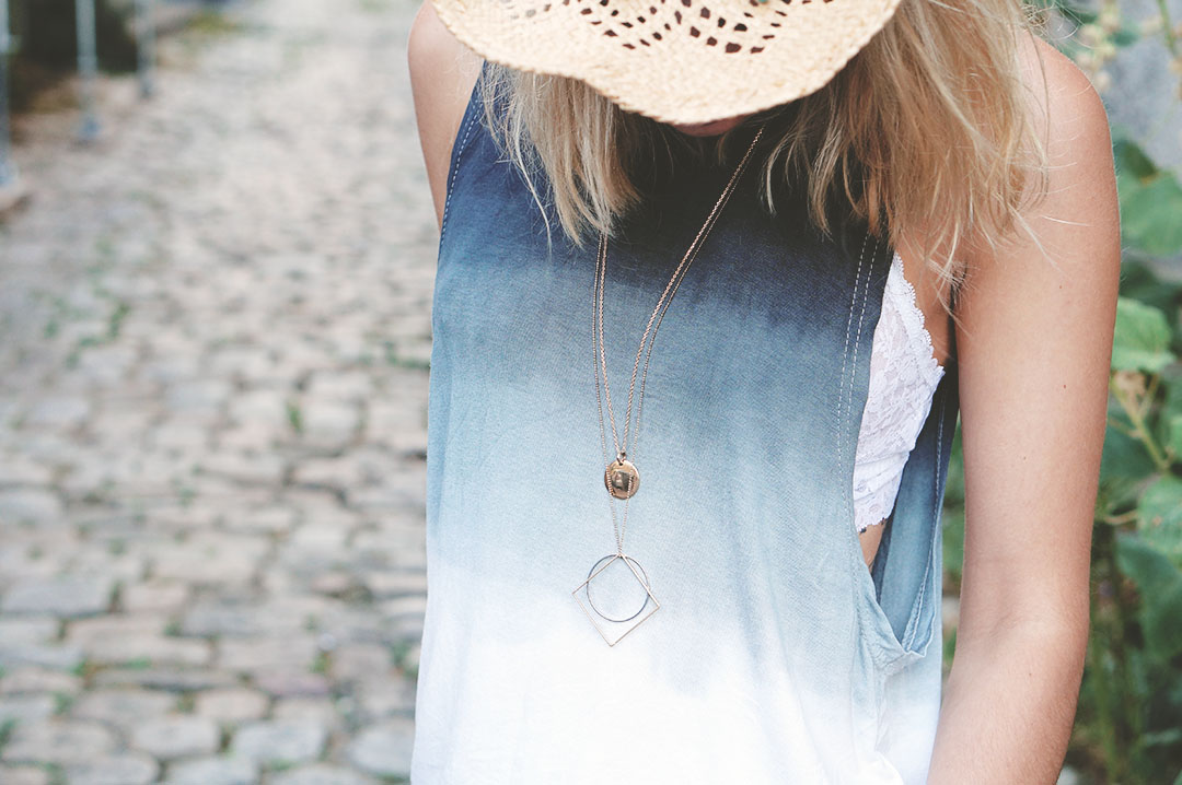 7_look_blog_mode_top_sheinside_jean_zara_sandales_dorees_stradivarius