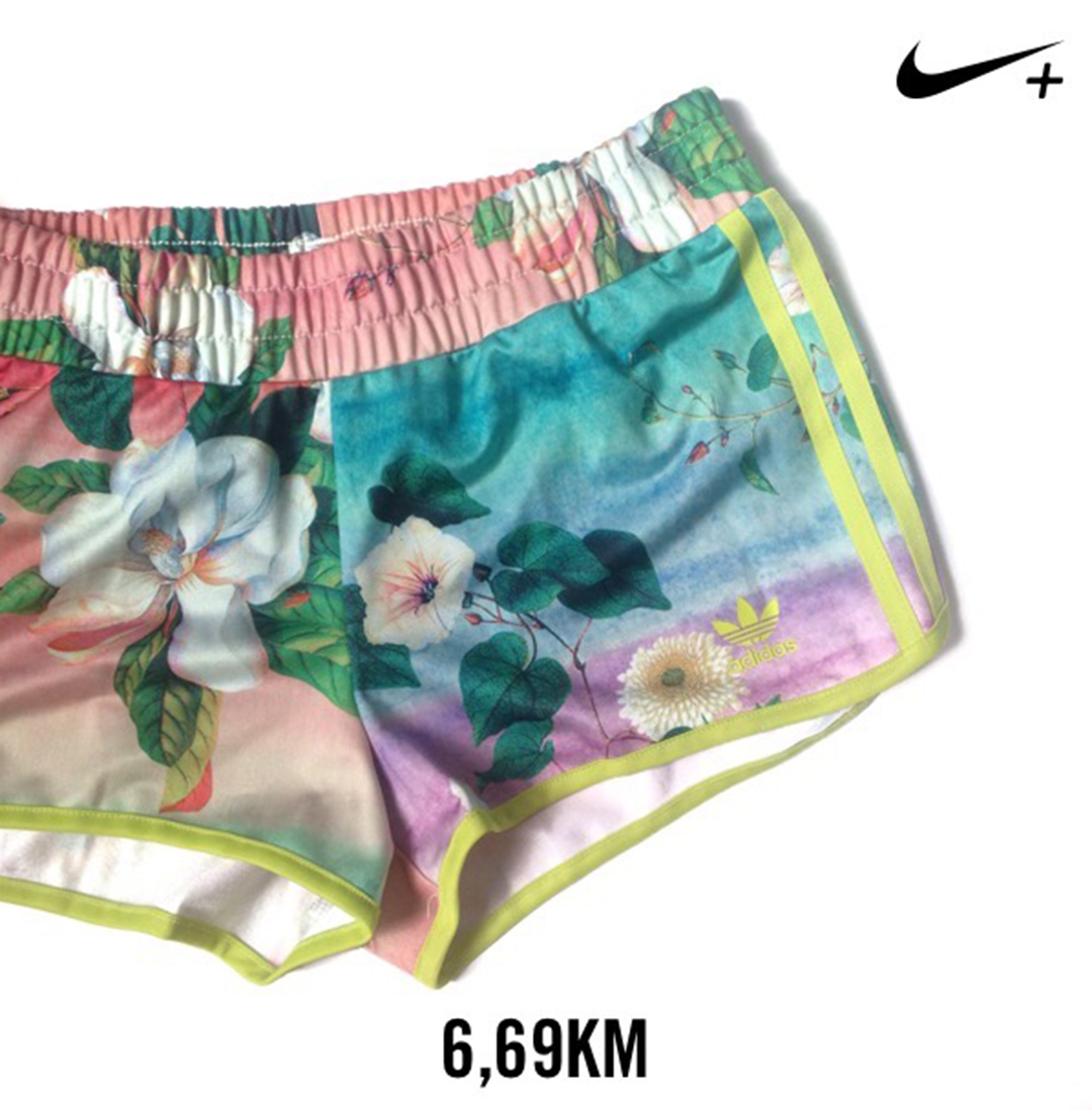 6_happy_running_crew_short_tropical_adidas