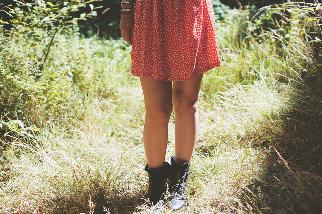6_look_blog_mode_robe_fleur_best_mountain_boots_coco_abricot