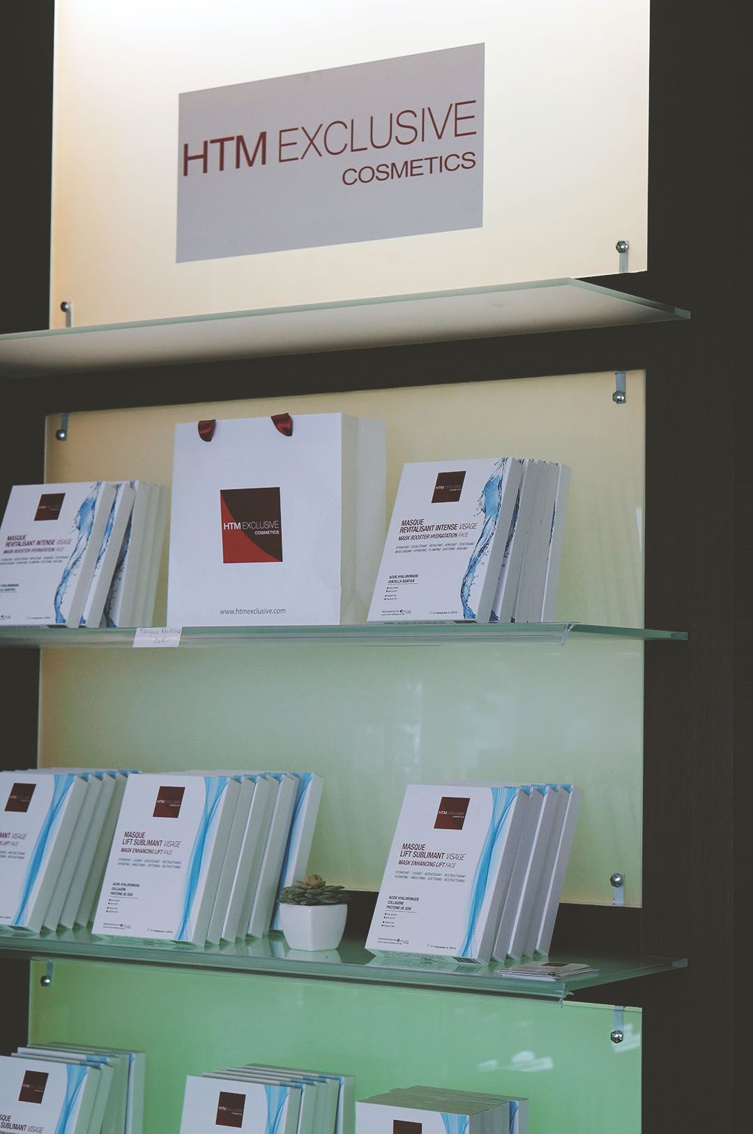 5_htm_nantes_led_acne