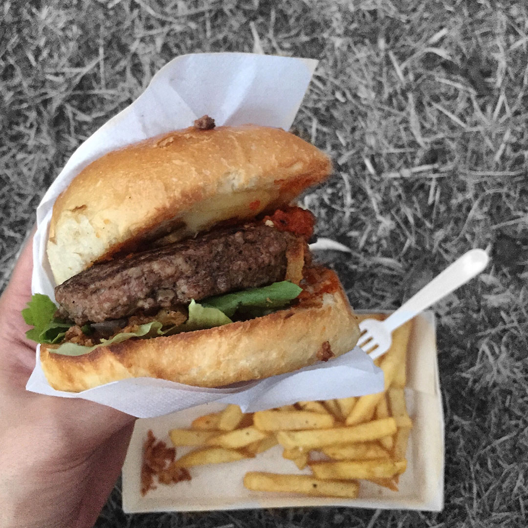 9_rock_en_seine_2015_le_refectoire_burger