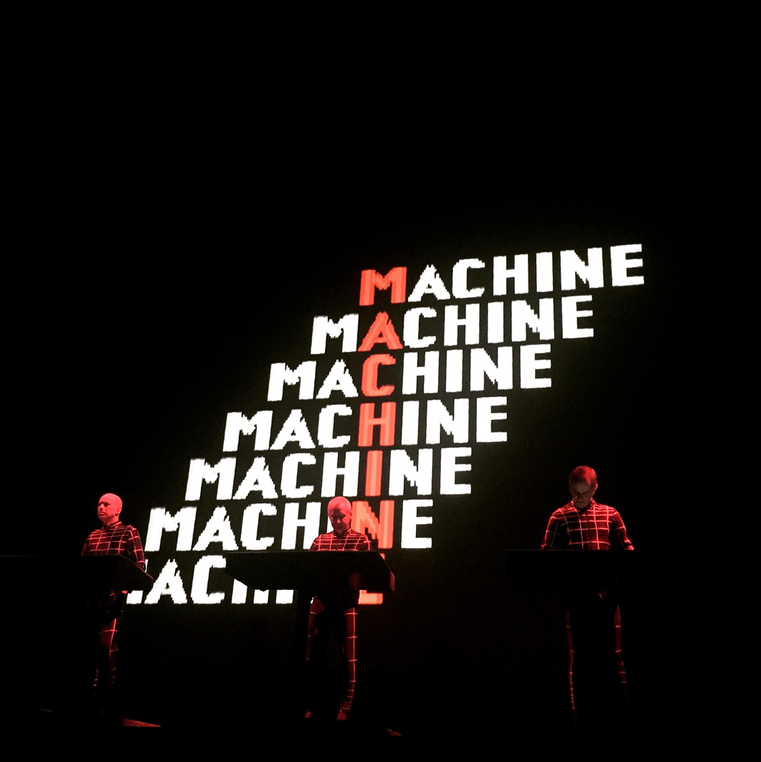 3_kraftwerk_concert_nantes_2015