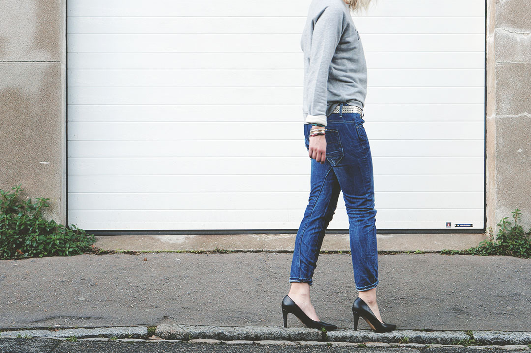 3_look_blog_mode_sweat_internet_hello_standard_escarpins_follow_me_autruche_nantaise