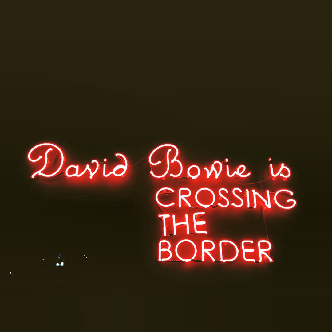 2_expo_david_bowie_is_paris_2015